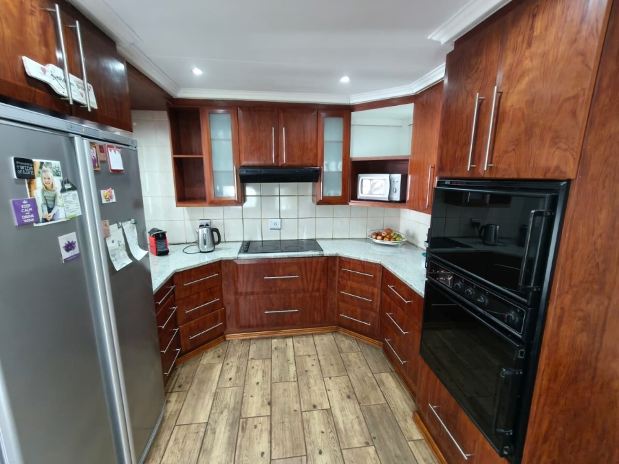 2 Bedroom Property for Sale in Protea Park North West